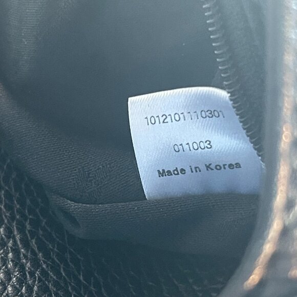 MCM 2- Way Grained Cowhide Leather Bag - Black - Preowned - Picture 15 of 15